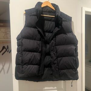Lululemon Black Puffer Vest